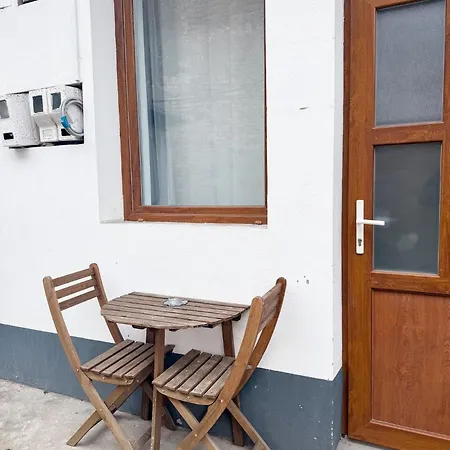 Beton - Heart, Kingsize Bed, Ac *