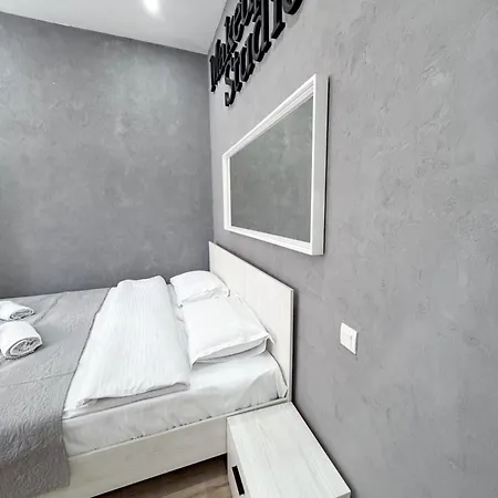 Beton - Heart, Kingsize Bed, Ac Apartment *